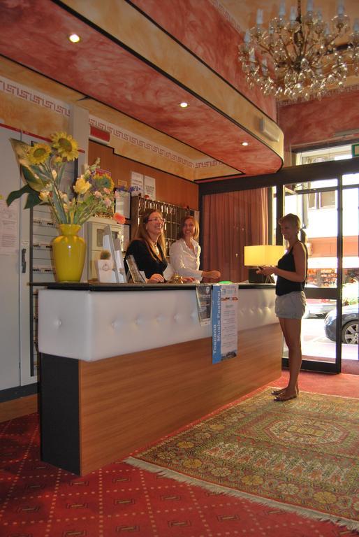 Hotel Buenos Aires Монтекатини-Терме Интерьер фото